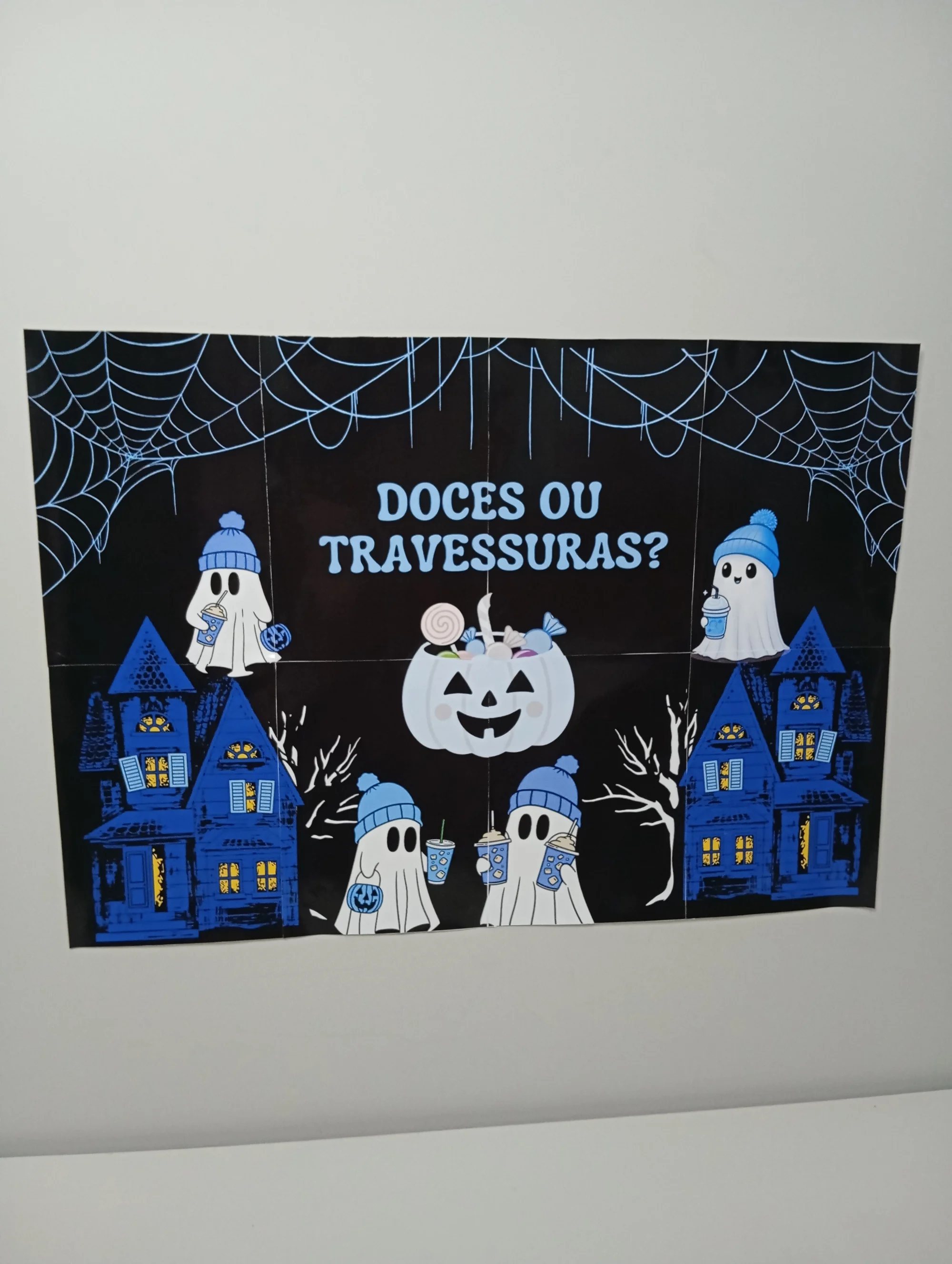 Capa de Painel de Halloween – Doces ou Travessuras para Escola