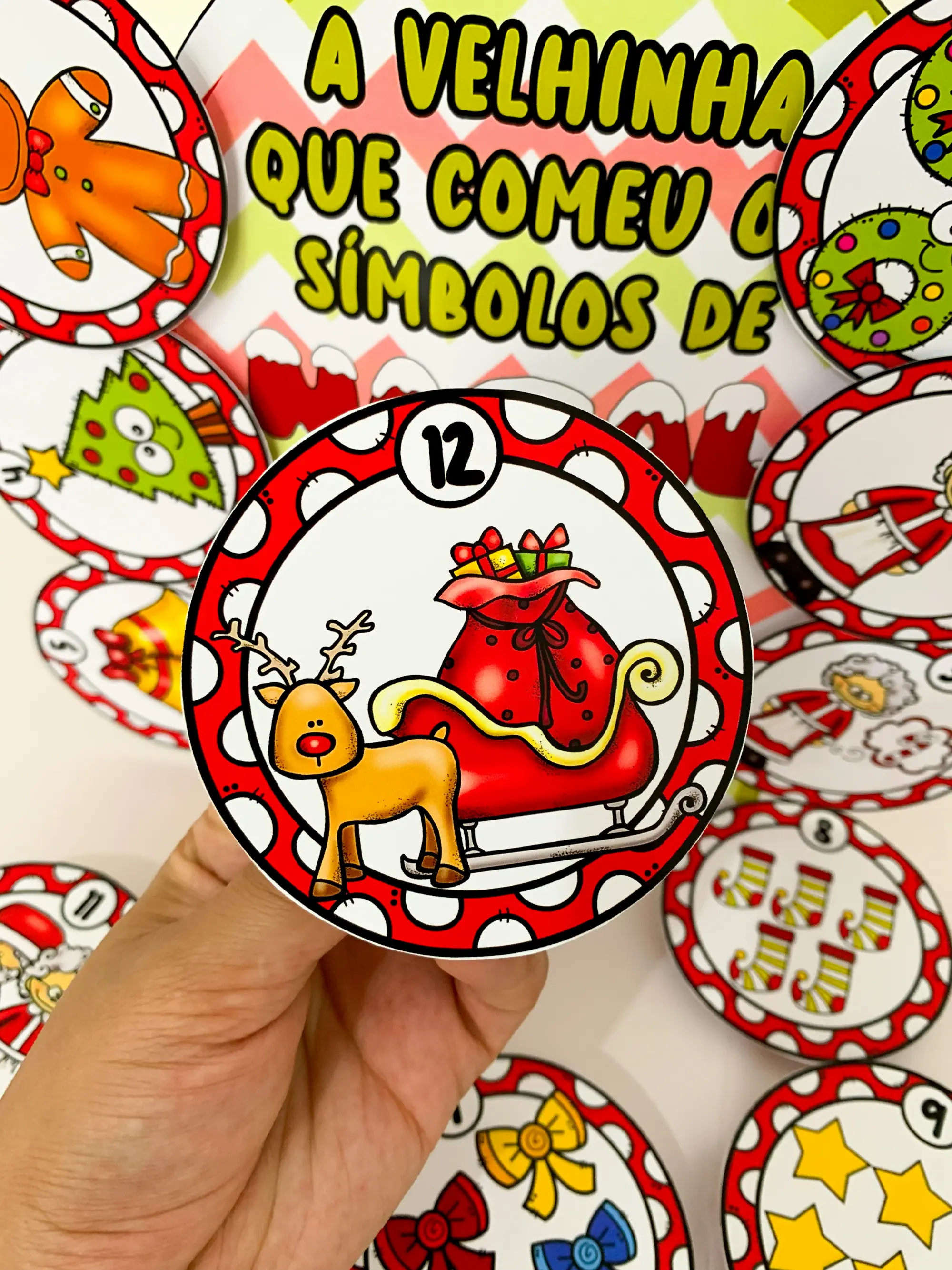 Imagem da galeria 2 de Luva de História A Velhinha que Comeu o Natal para Educação Infantil