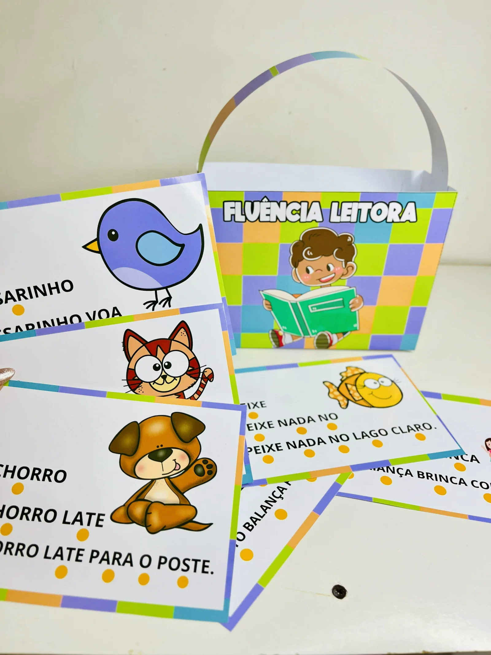 Imagem da galeria 1 de Fluência na Leitura – Atividades de Pausas + Maletinha de Brinde