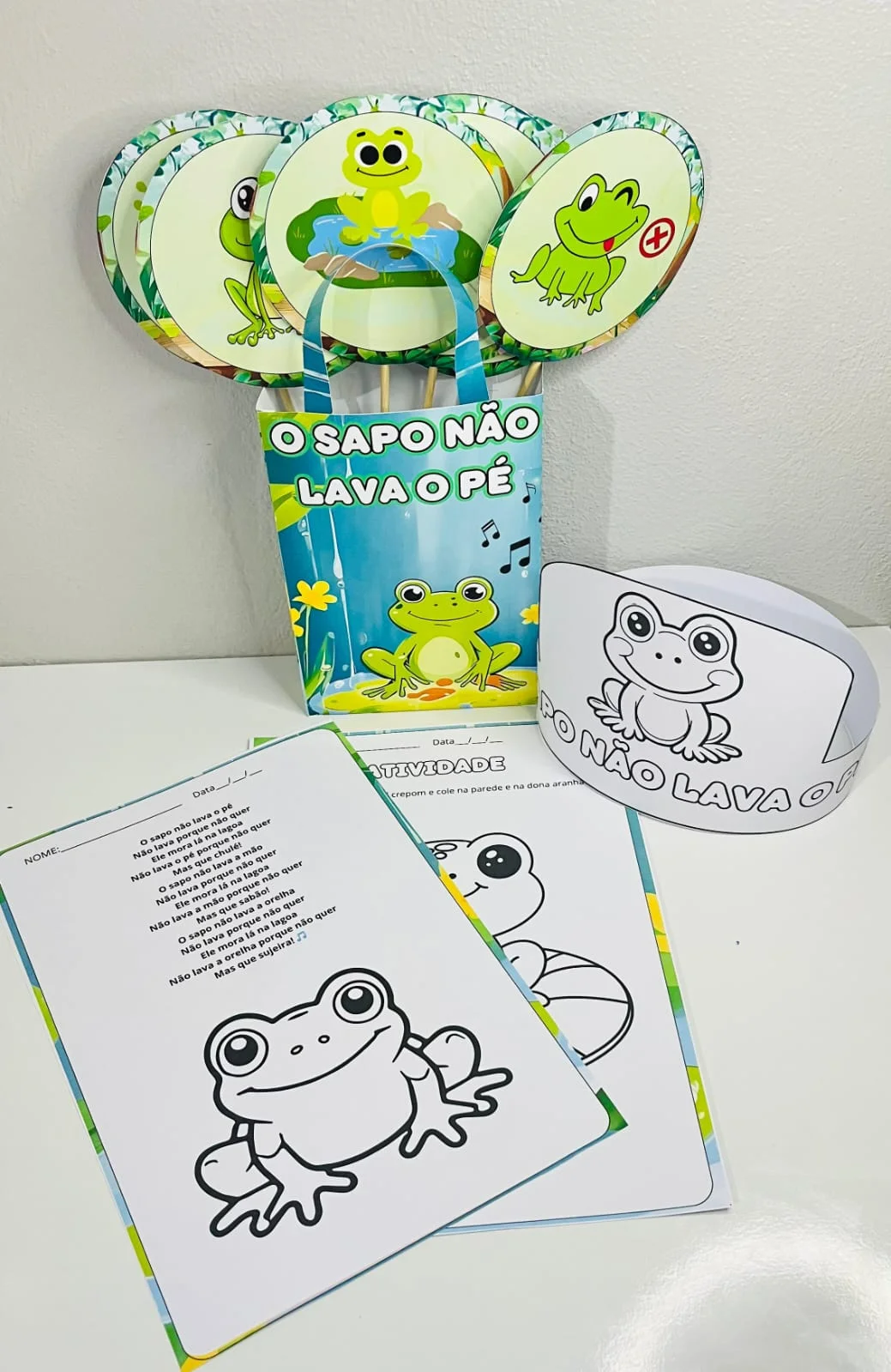 Imagem da galeria 1 de Sacola musical – O sapo não lava o pé – PDF para Imprimir