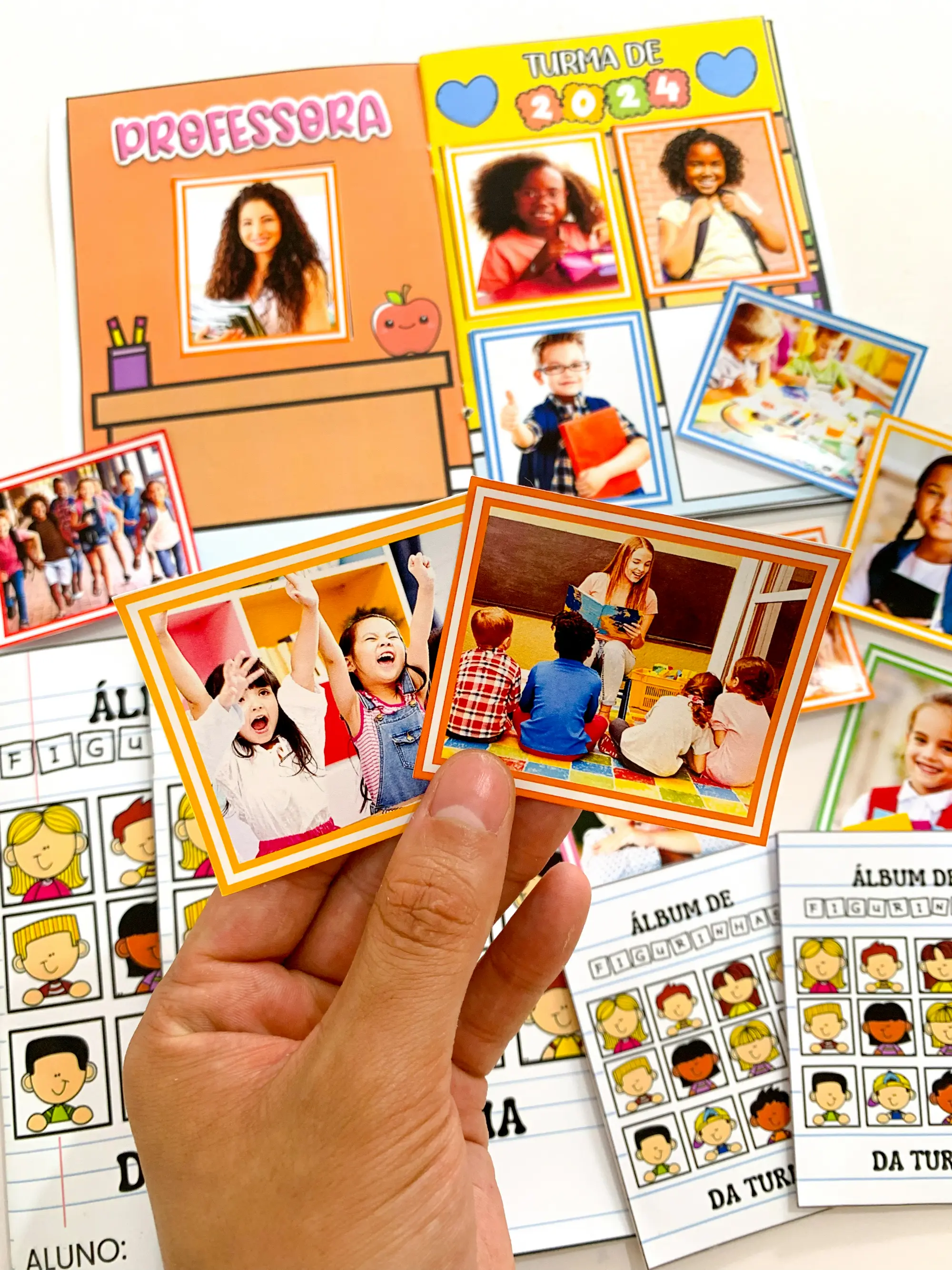 Imagem da galeria 3 de Álbum de Figurinhas Educação Infantil e Anos Iniciais