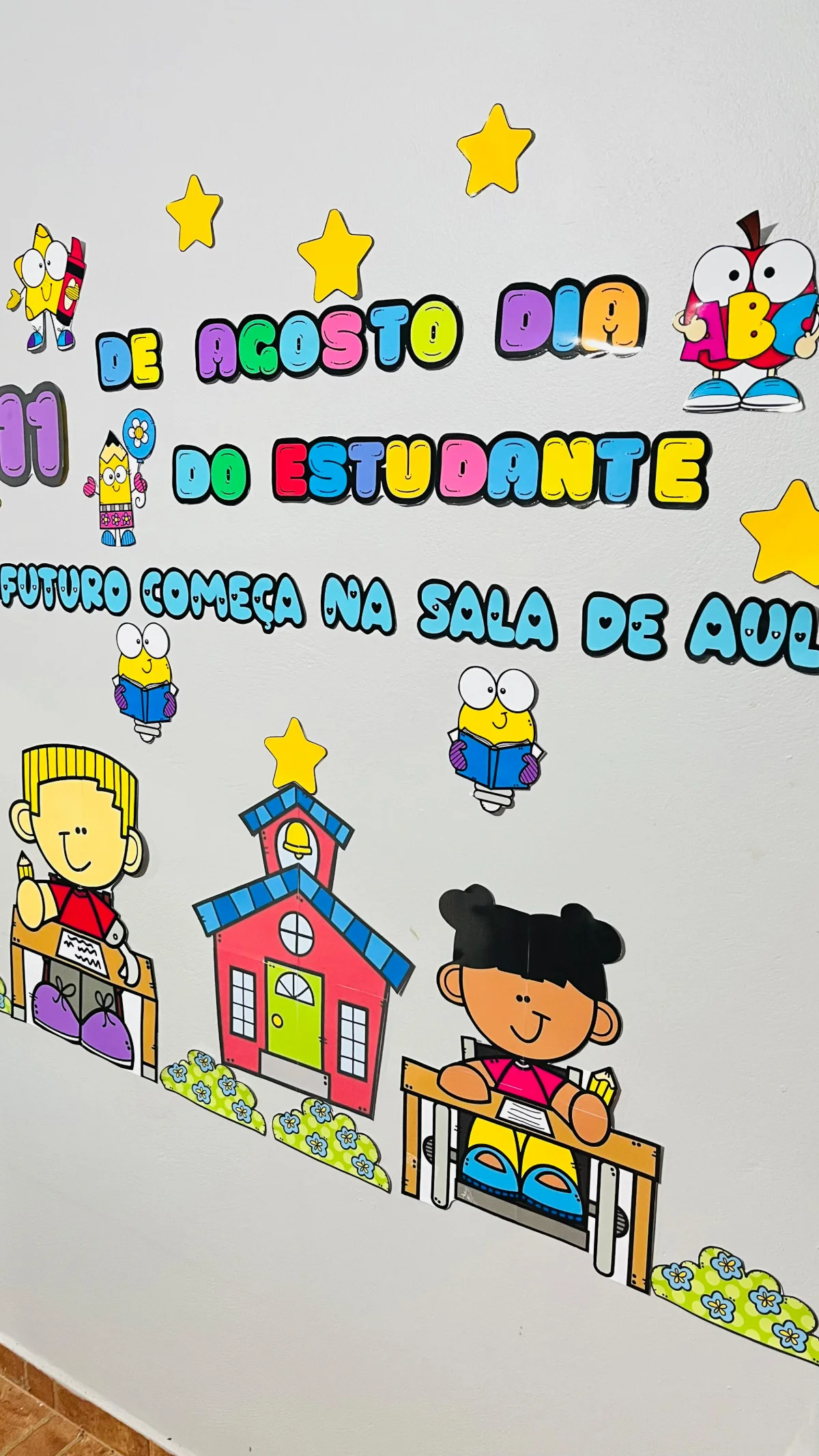 Imagem da galeria 3 de Painel Dia do Estudante – PDF para Imprimir