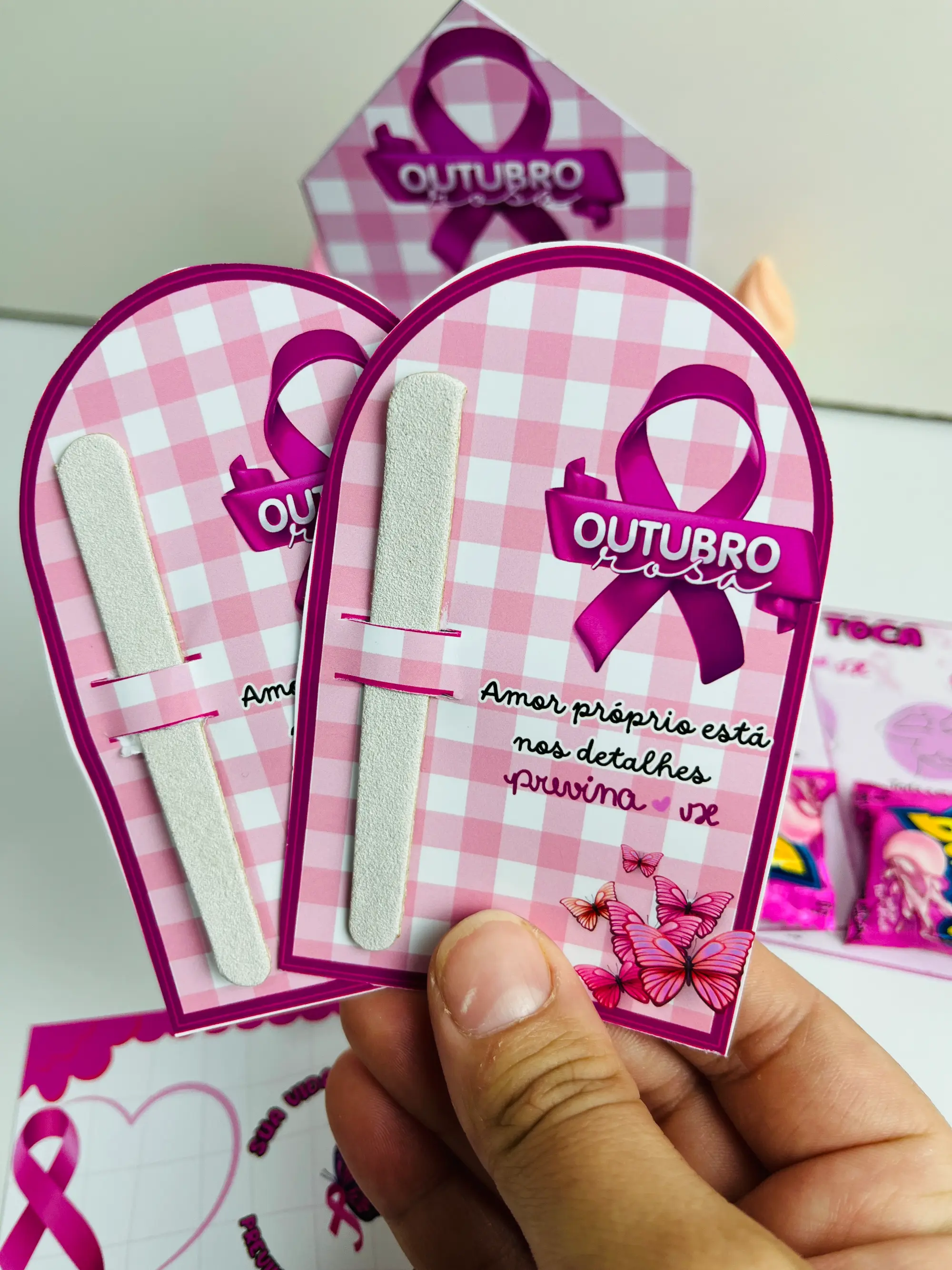 Imagem da galeria 1 de Kit de Lembrancinhas OUTUBRO ROSA – Material Pedagógico