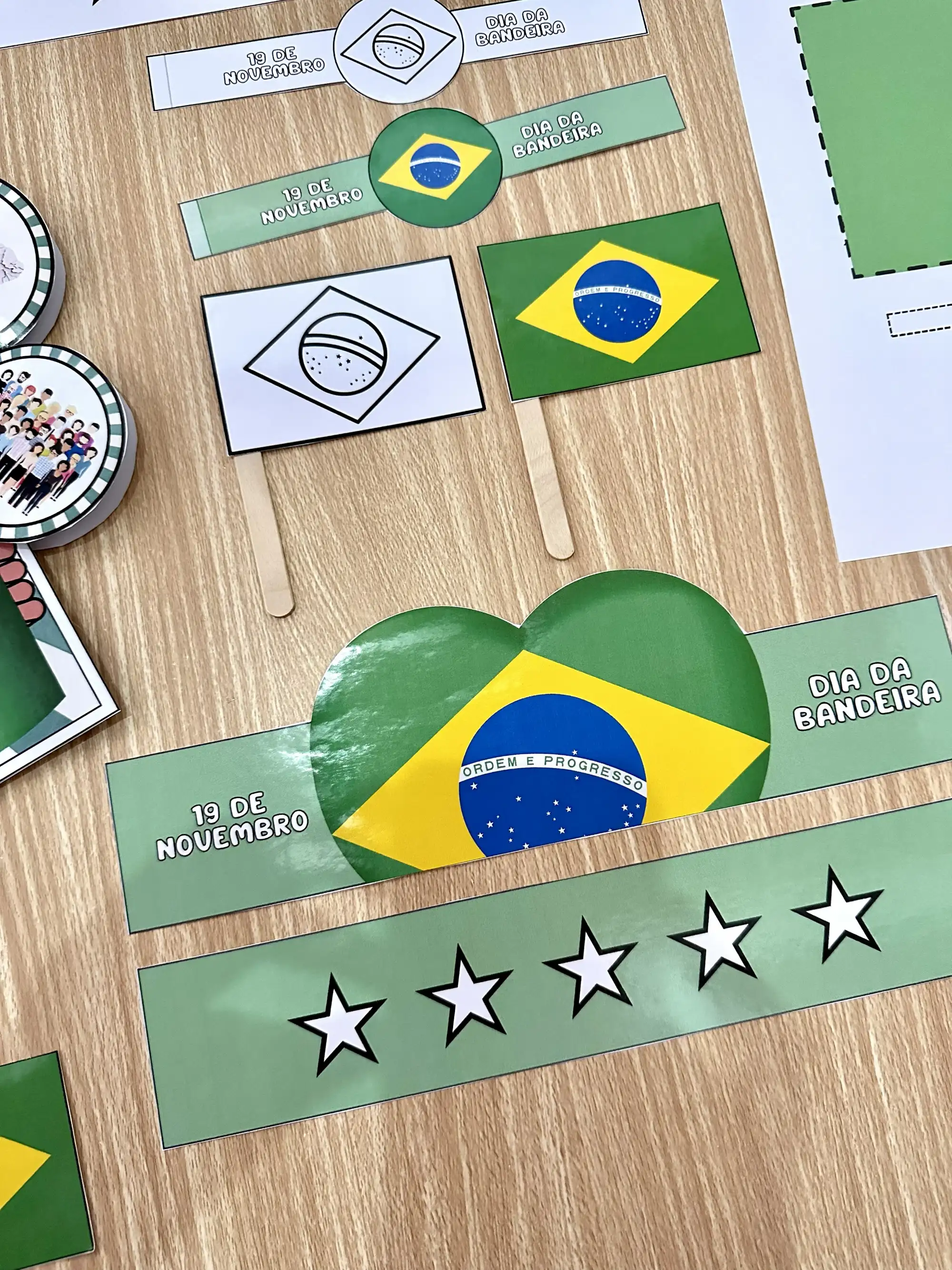 Imagem da galeria 3 de Kit Pedagógico Dia da Bandeira – Atividades e Lembrancinhas