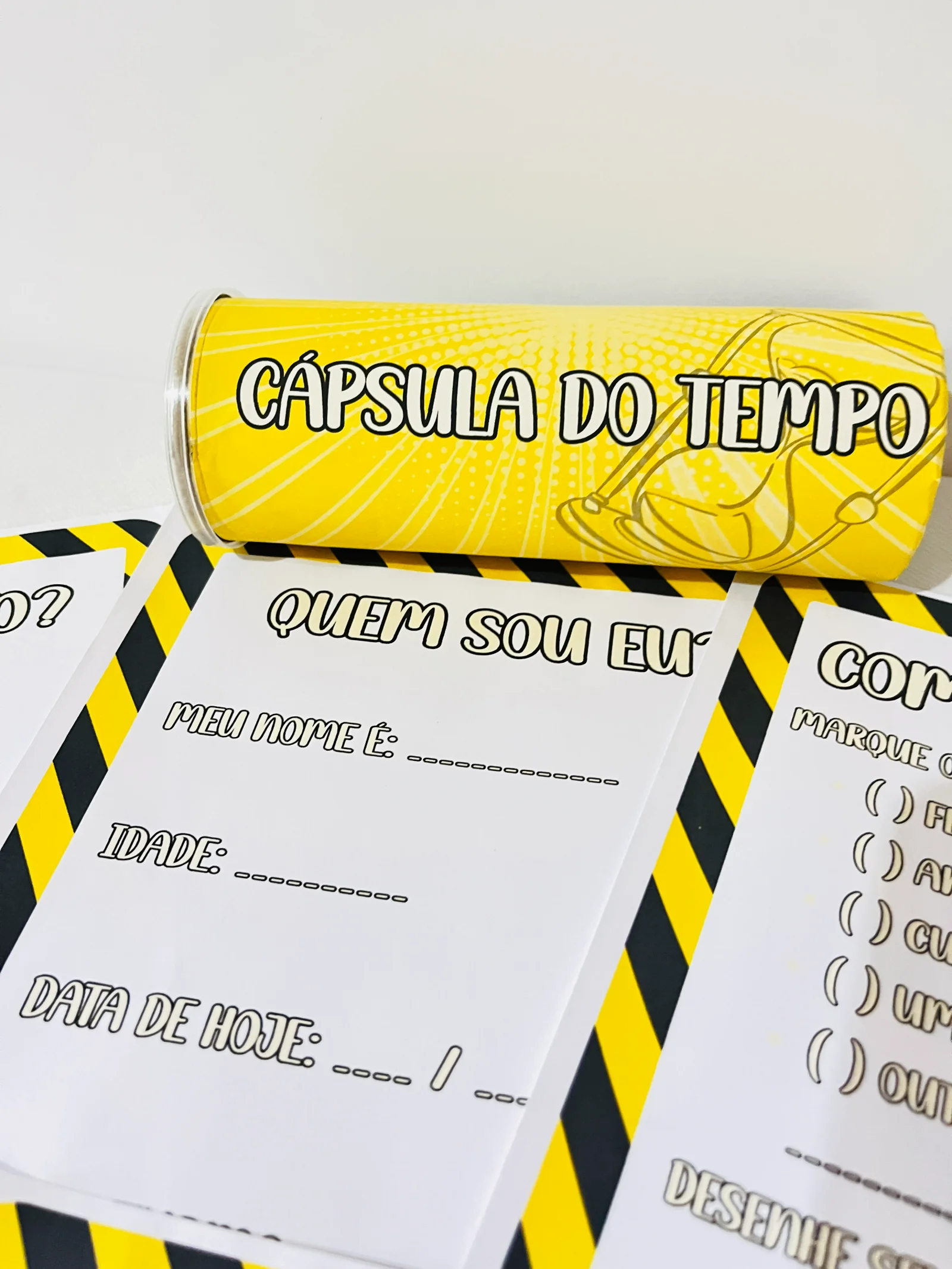 Capa de Cápsula do Tempo – Atividades para Imprimir