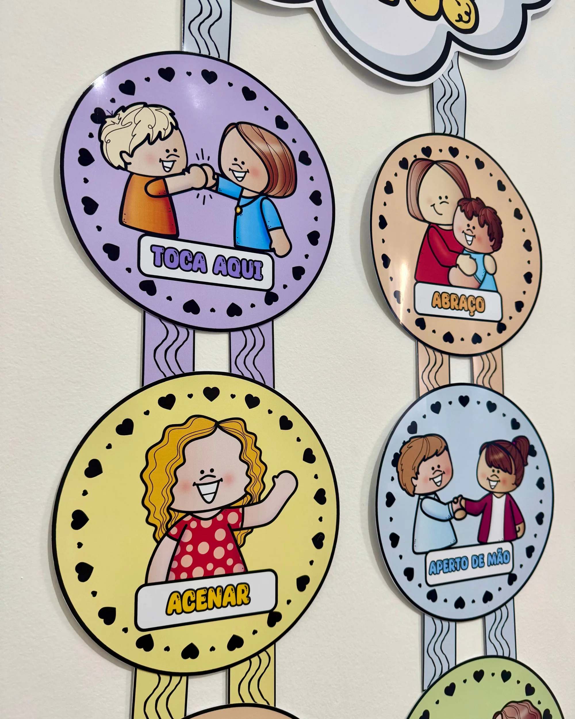 Imagem da galeria 3 de Mural Nossos Cumprimentos Educação Infantil e Ensino Fundamental