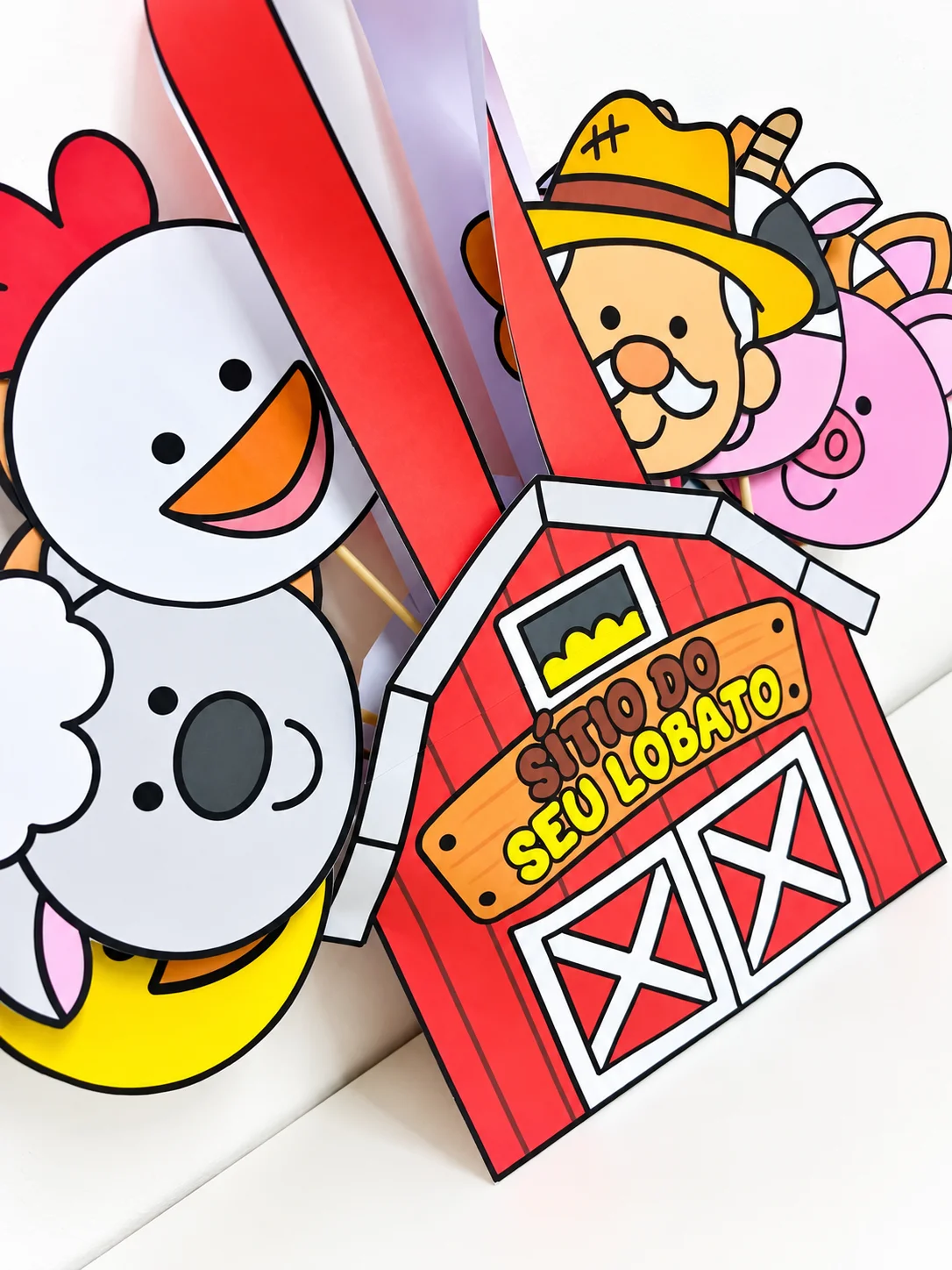 Imagem da galeria 2 de Sacola Musical Sítio do Seu Lobato com Palitoches de Animais