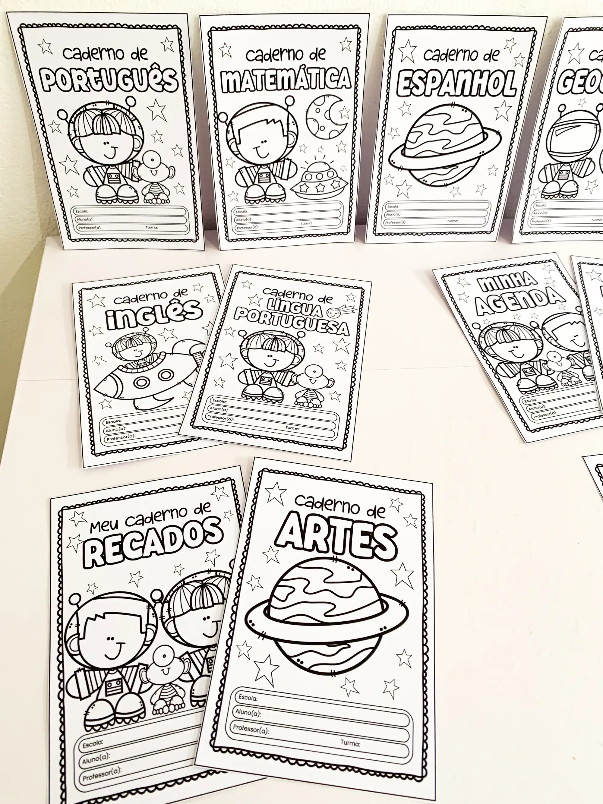 Imagem da galeria 1 de Capas de Caderno Astronauta Educação Infantil