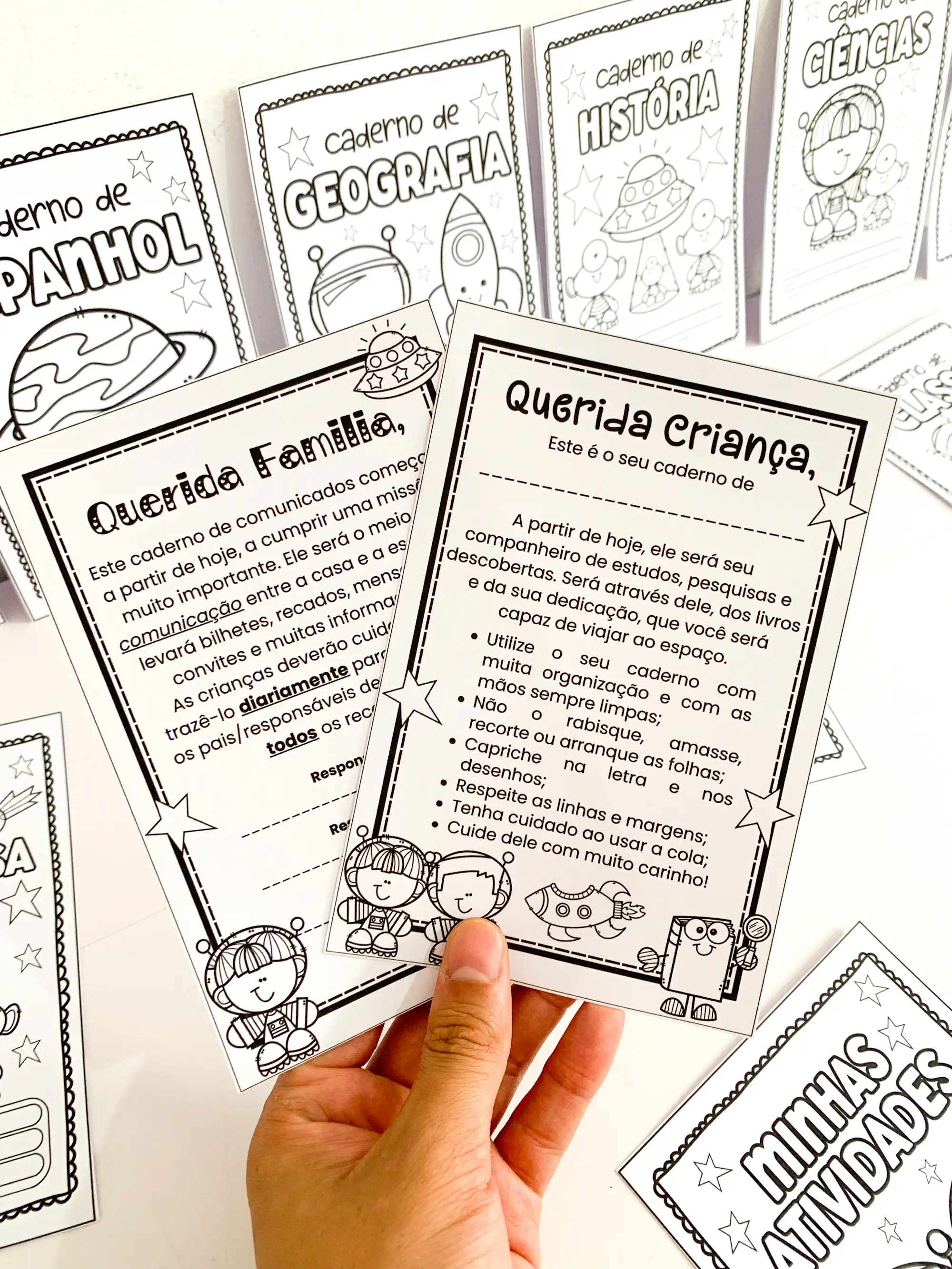 Imagem da galeria 3 de Capas de Caderno Astronauta Educação Infantil