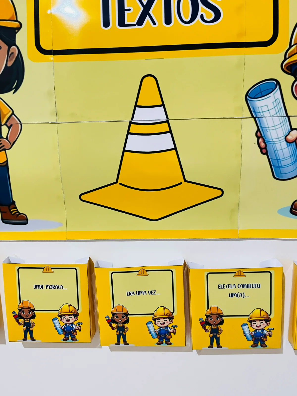Imagem da galeria 2 de Fábrica de Textos Divertidos — Onde nascem histórias, criatividade e