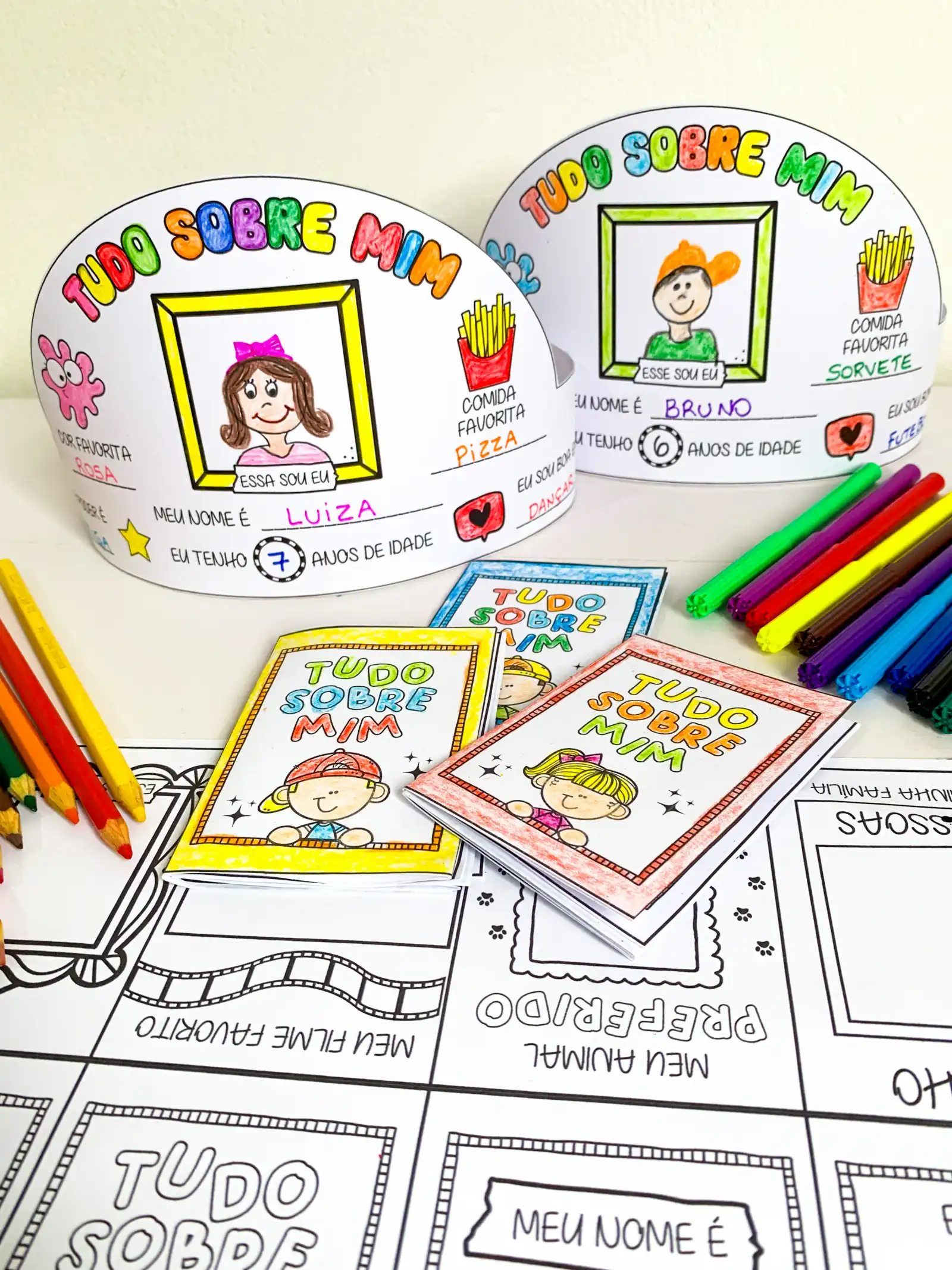 Capa de Tudo Sobre Mim – Coroa Para Colorir + Livro Zine