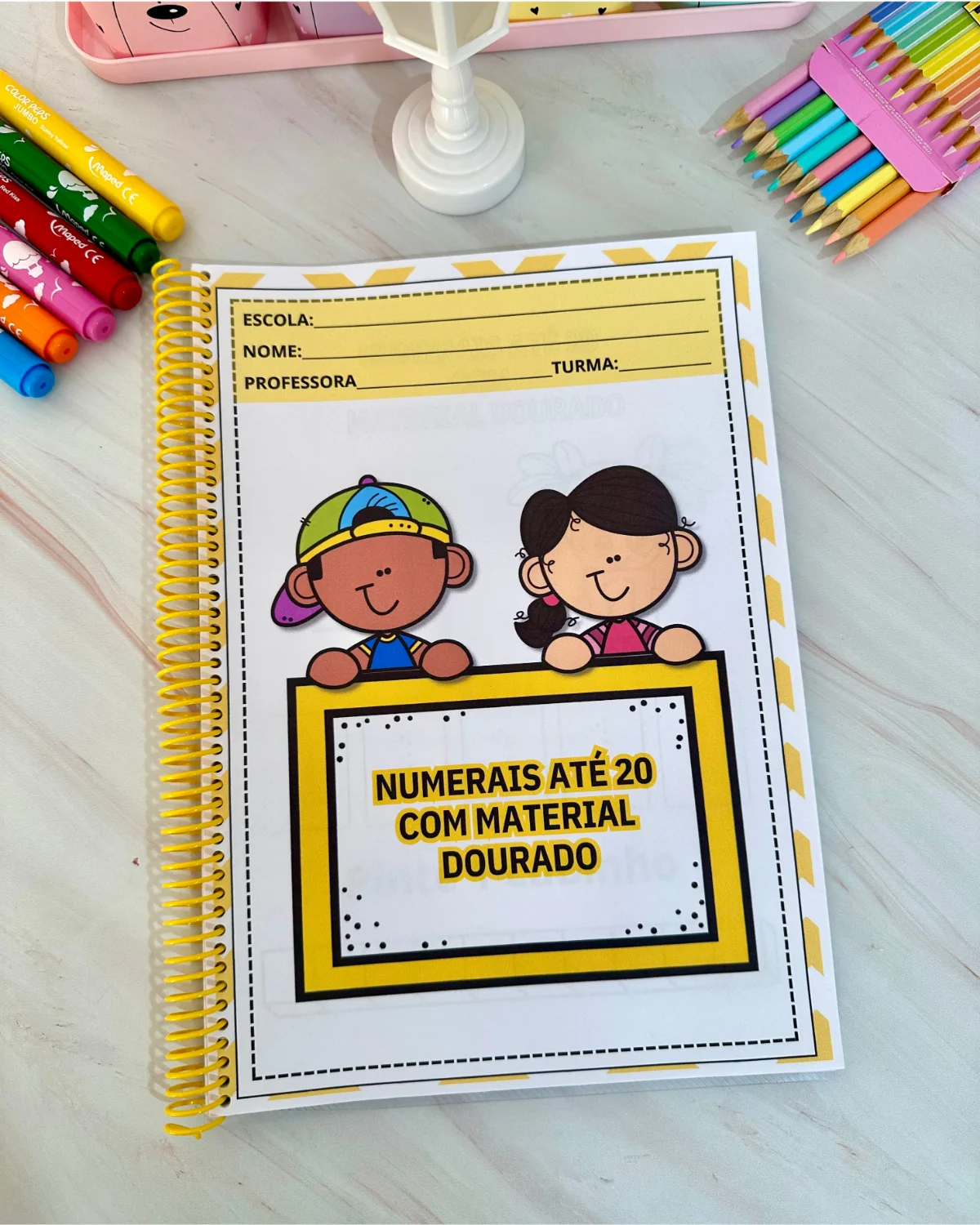Capa de Apostila de atividades – Material dourado