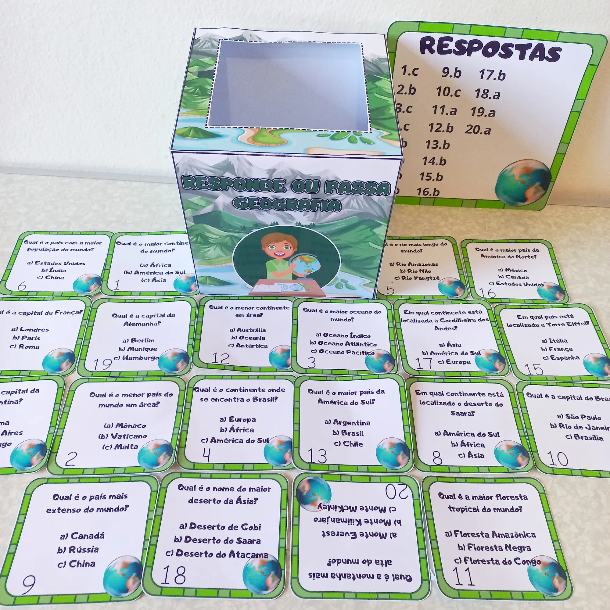 Imagem da galeria 1 de Responde ou Passa: Geografia – PDF para Imprimir