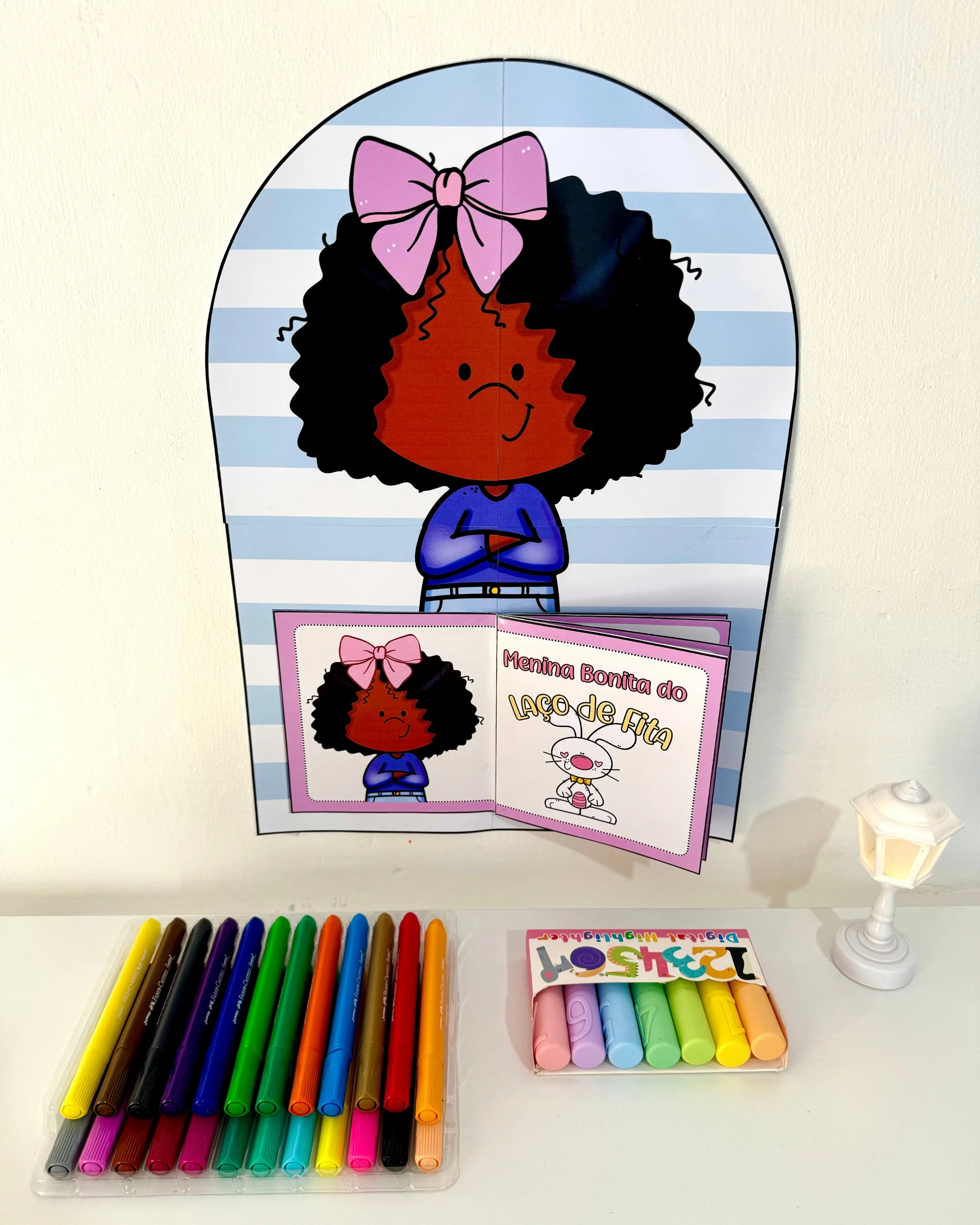 Imagem da galeria 2 de Menina Bonita do Laço de Fita – Livro Gigante em PDF