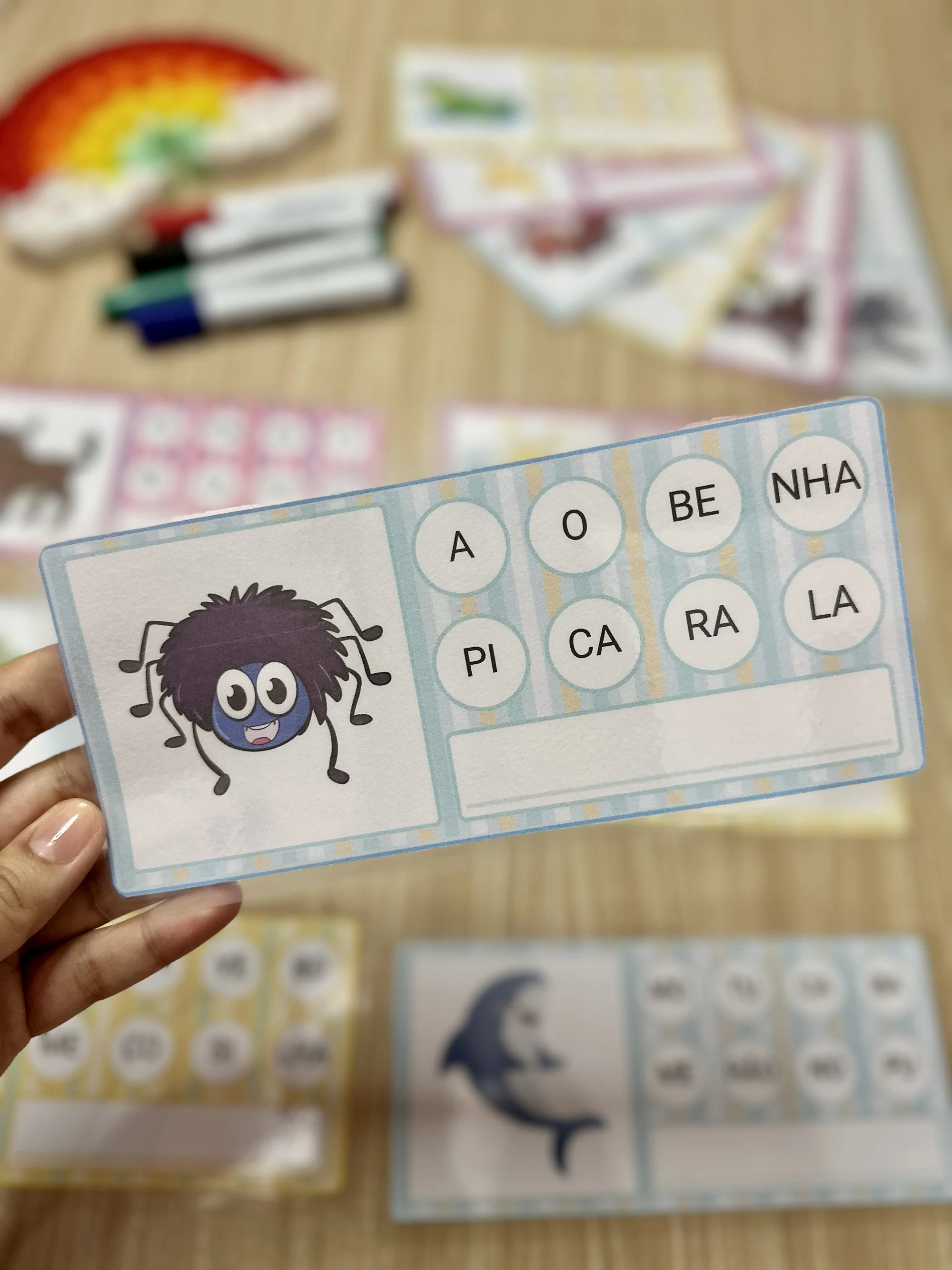 Imagem da galeria 1 de Escrita Embaralhada com 53 Fichas para Alfabetização e Psicopedagogia