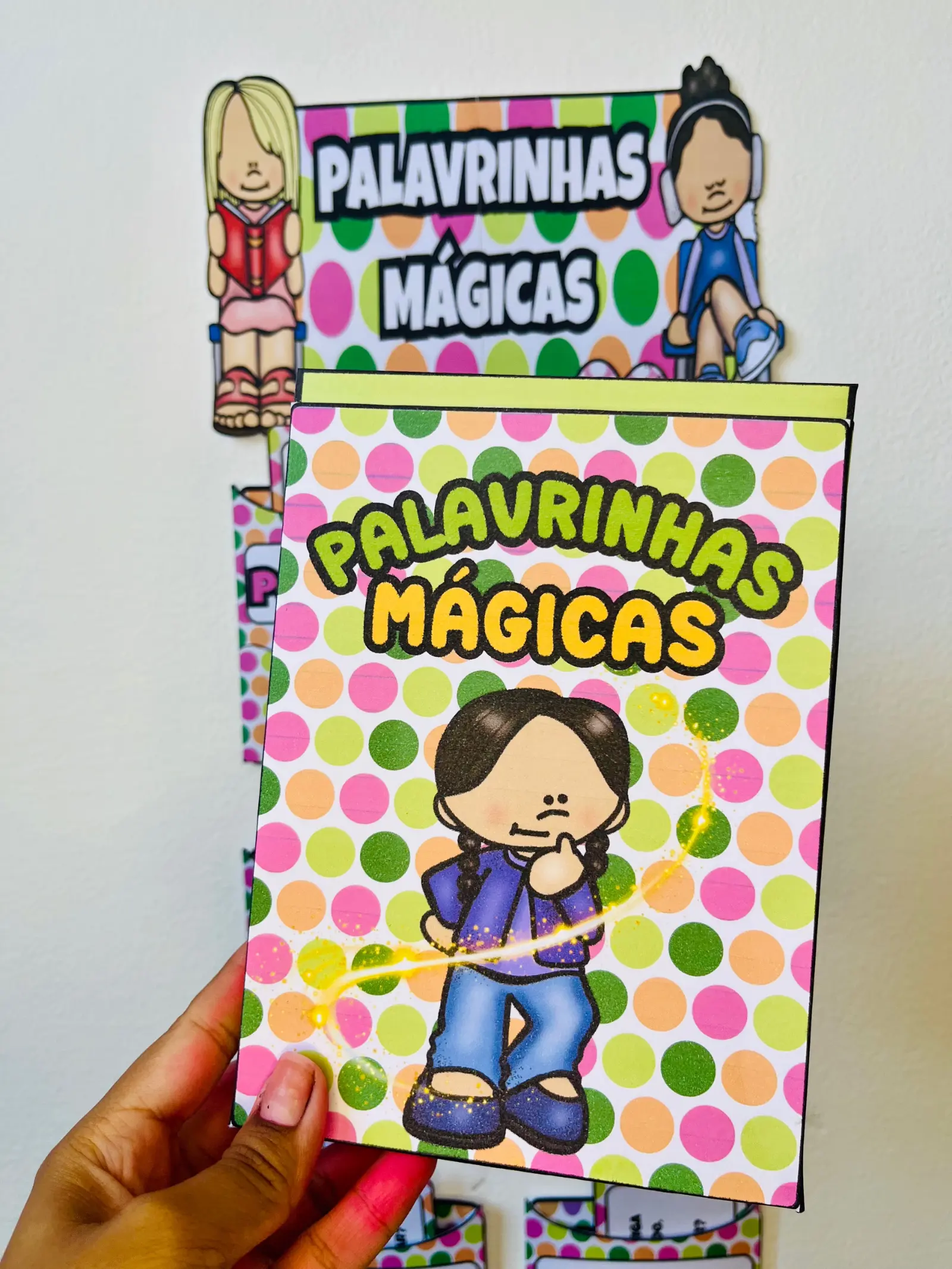 Imagem da galeria 2 de Painel Interativo das Palavrinhas Mágicas