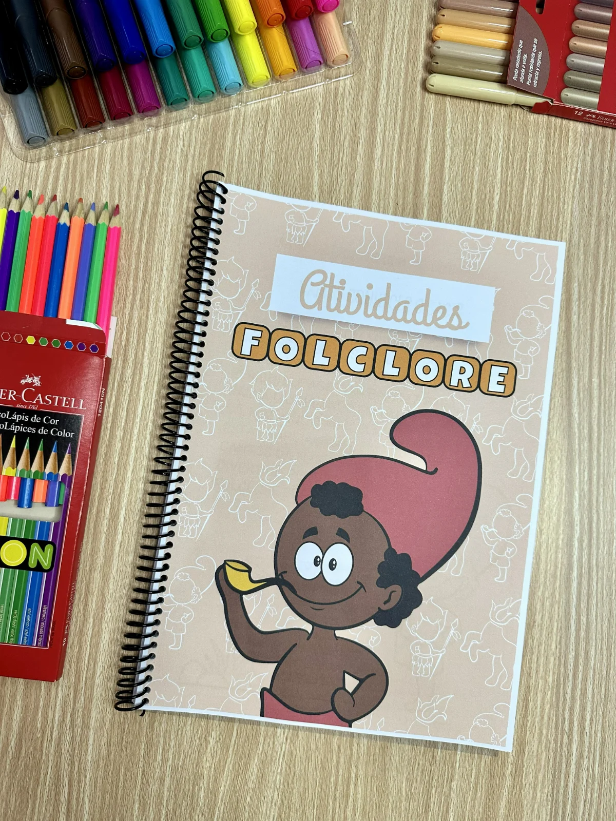 Capa de Apostila de atividades – Folclore brasileiro