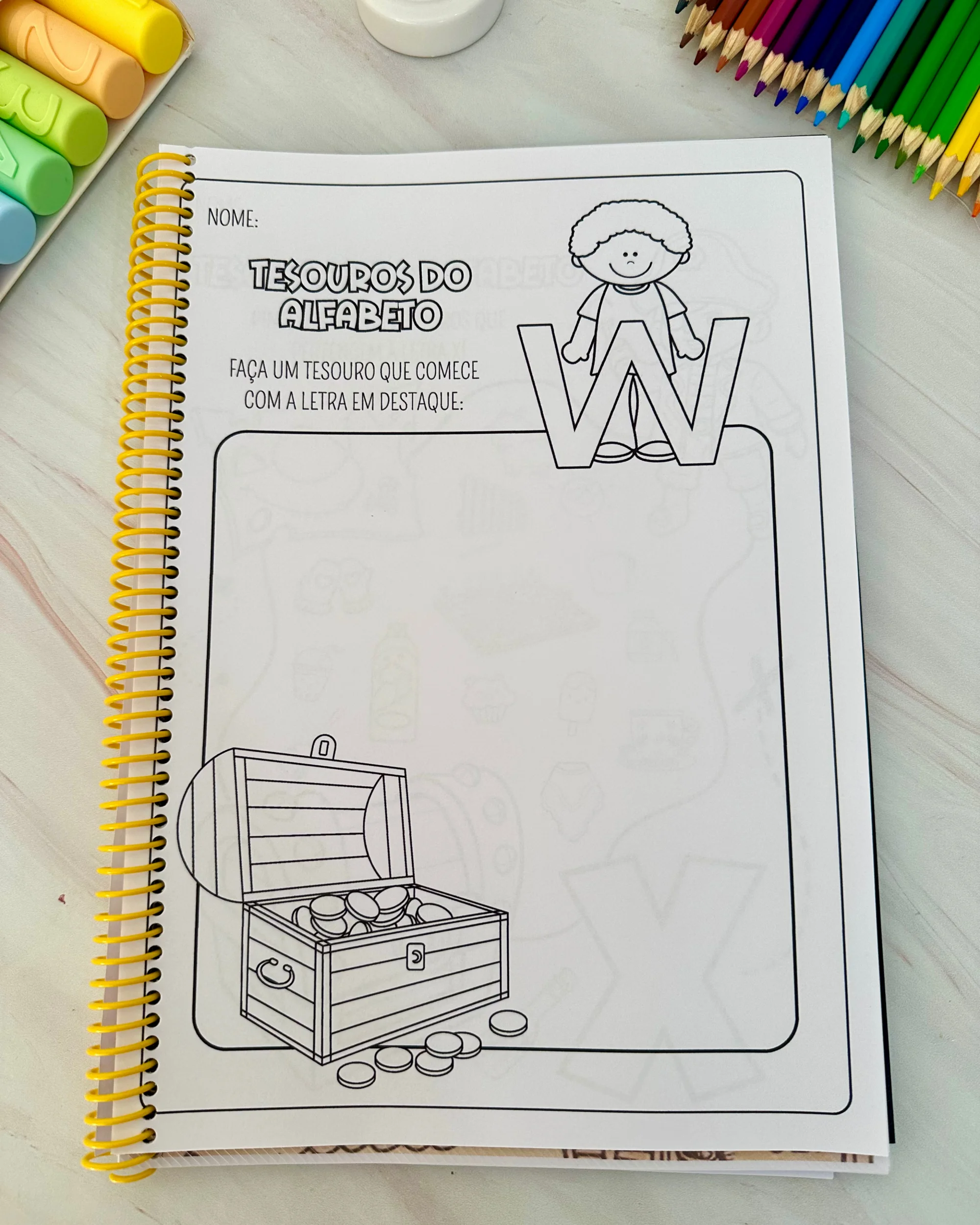 Imagem da galeria 1 de Apostila Tesouros do Alfabeto – Atividades com Letras para Educação
