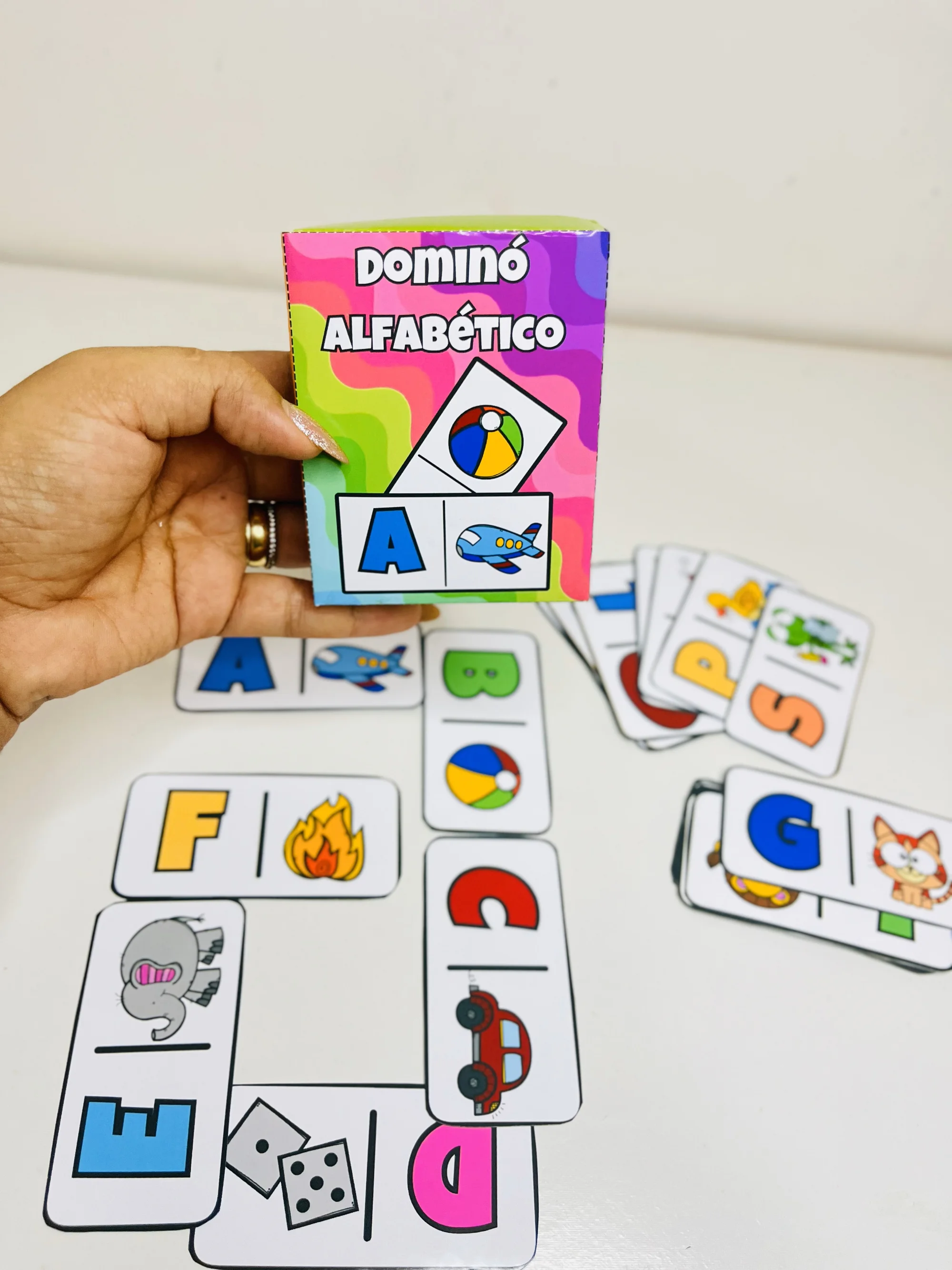 Imagem da galeria 1 de Dominó Alfabético – Aprendizado Divertido e Eficiente
