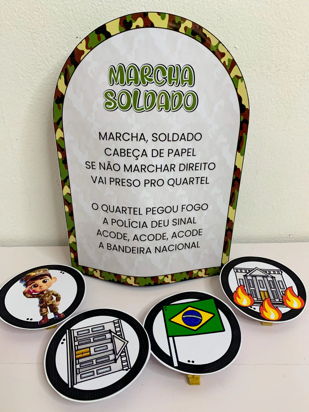 Imagem da galeria 2 de Luva Musical – Marcha Soldado – PDF para Imprimir