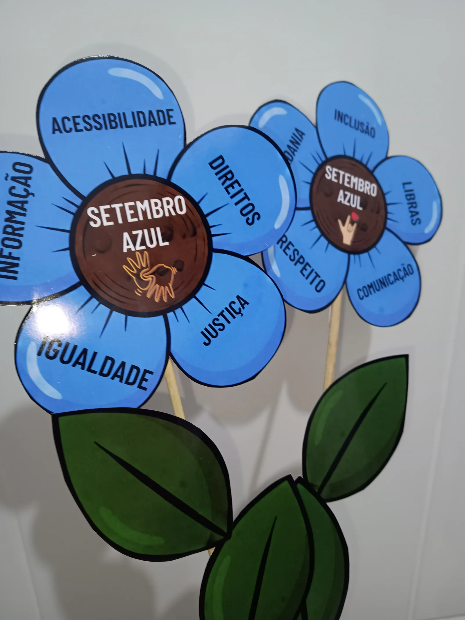 Imagem da galeria 1 de Flor Setembro Azul – Material Pedagógico