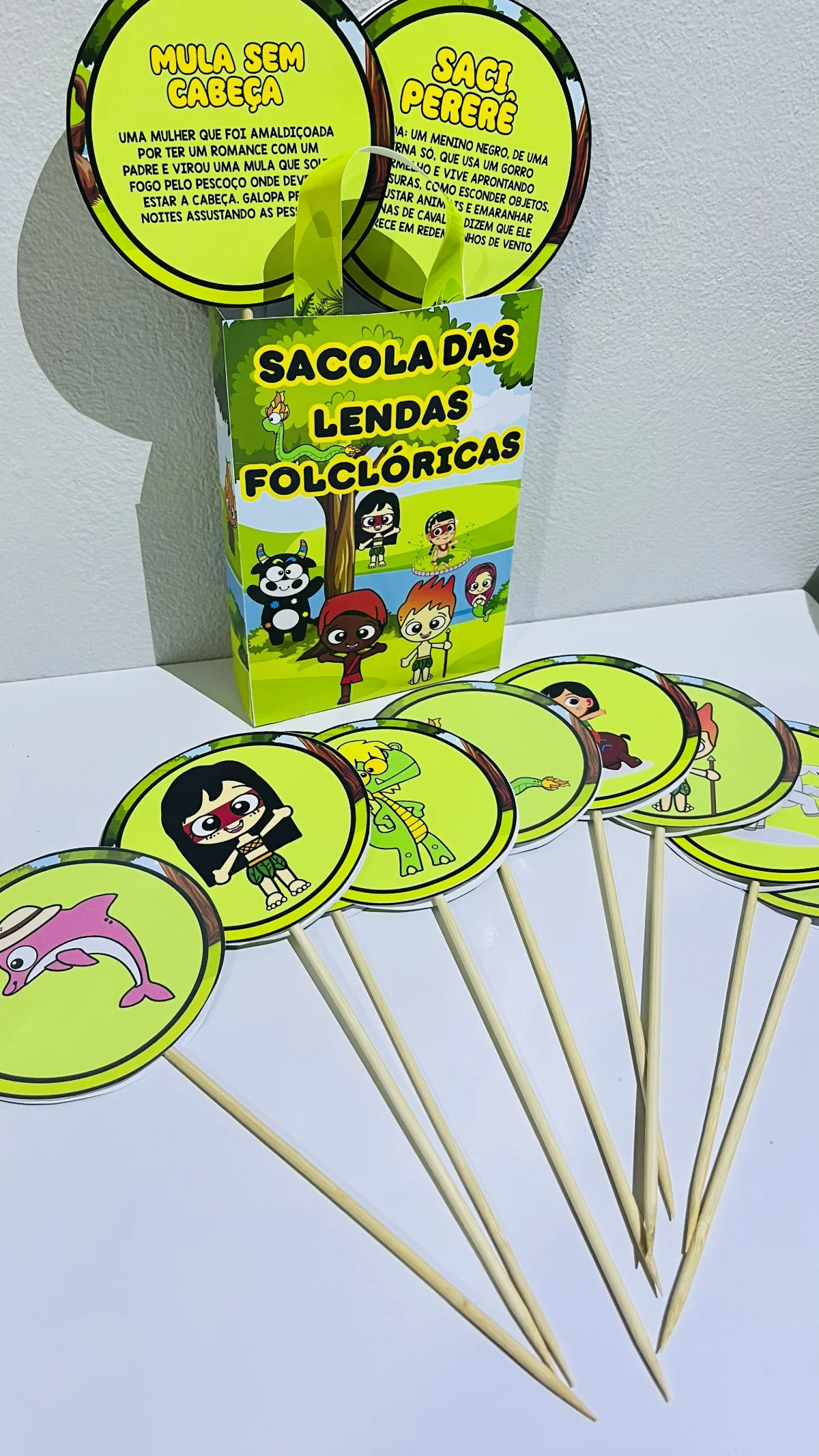 Imagem da galeria 2 de Sacola das lendas folclóricas – Material Pedagógico