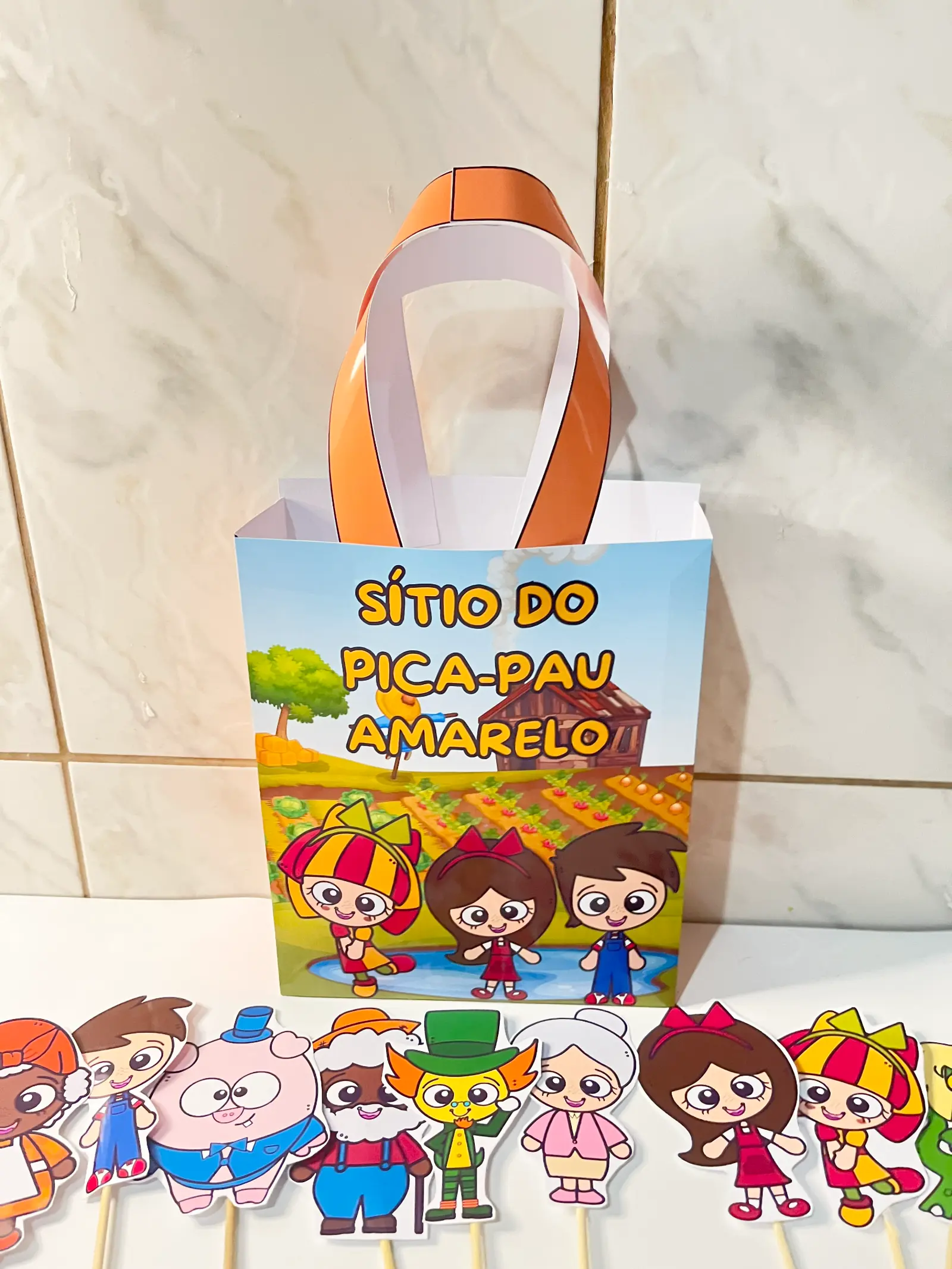 Imagem da galeria 2 de Sacolinha Teatral SÍTIO DO PICA-PAU AMARELO para Revenda
