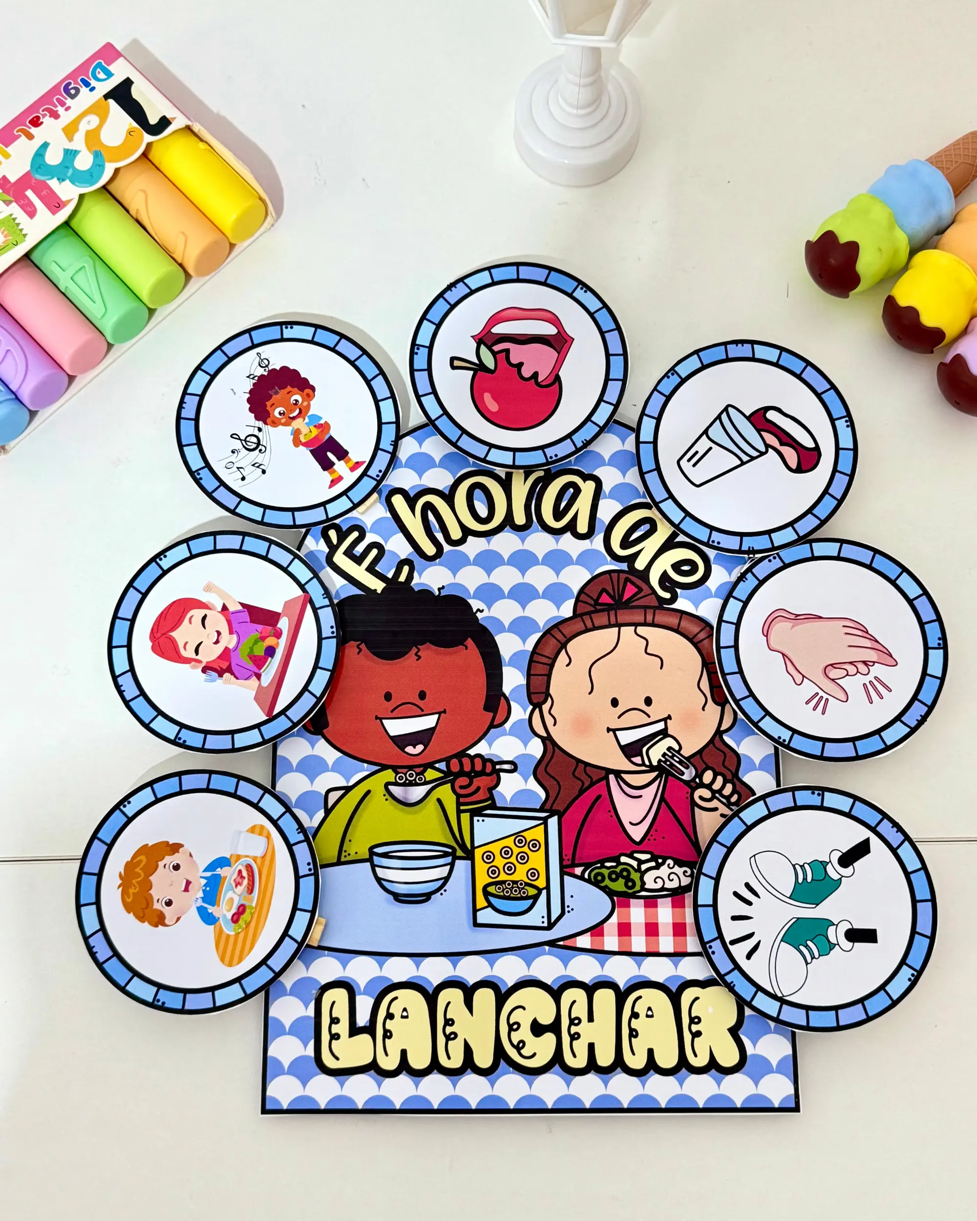 Capa de Luva Musical “É Hora de Lanchar” para Educação Infantil