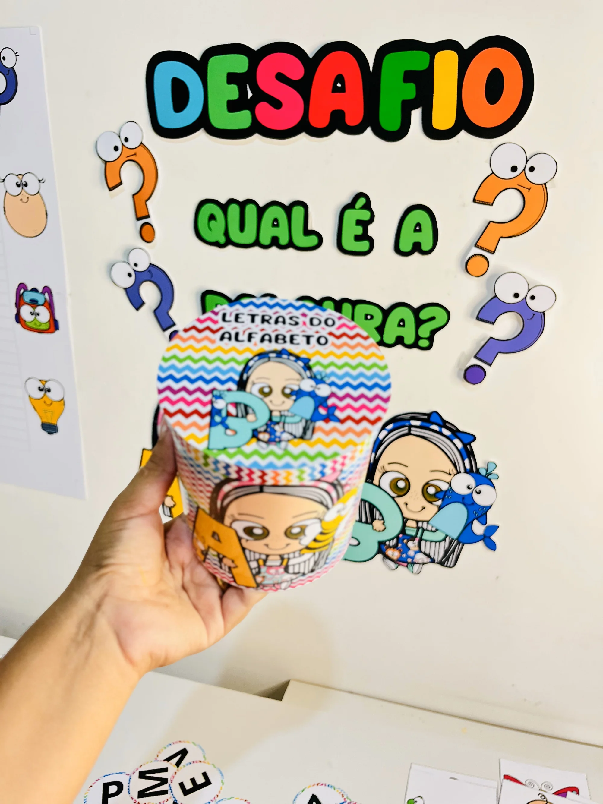 Imagem da galeria 1 de Desafio “qual é a palavra?” – PDF para Imprimir | Alfabetização