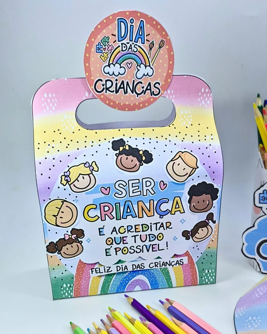 Capa de Kit Maleta + Viseira Dia das Crianças – Lembrancinha para Imprimir e