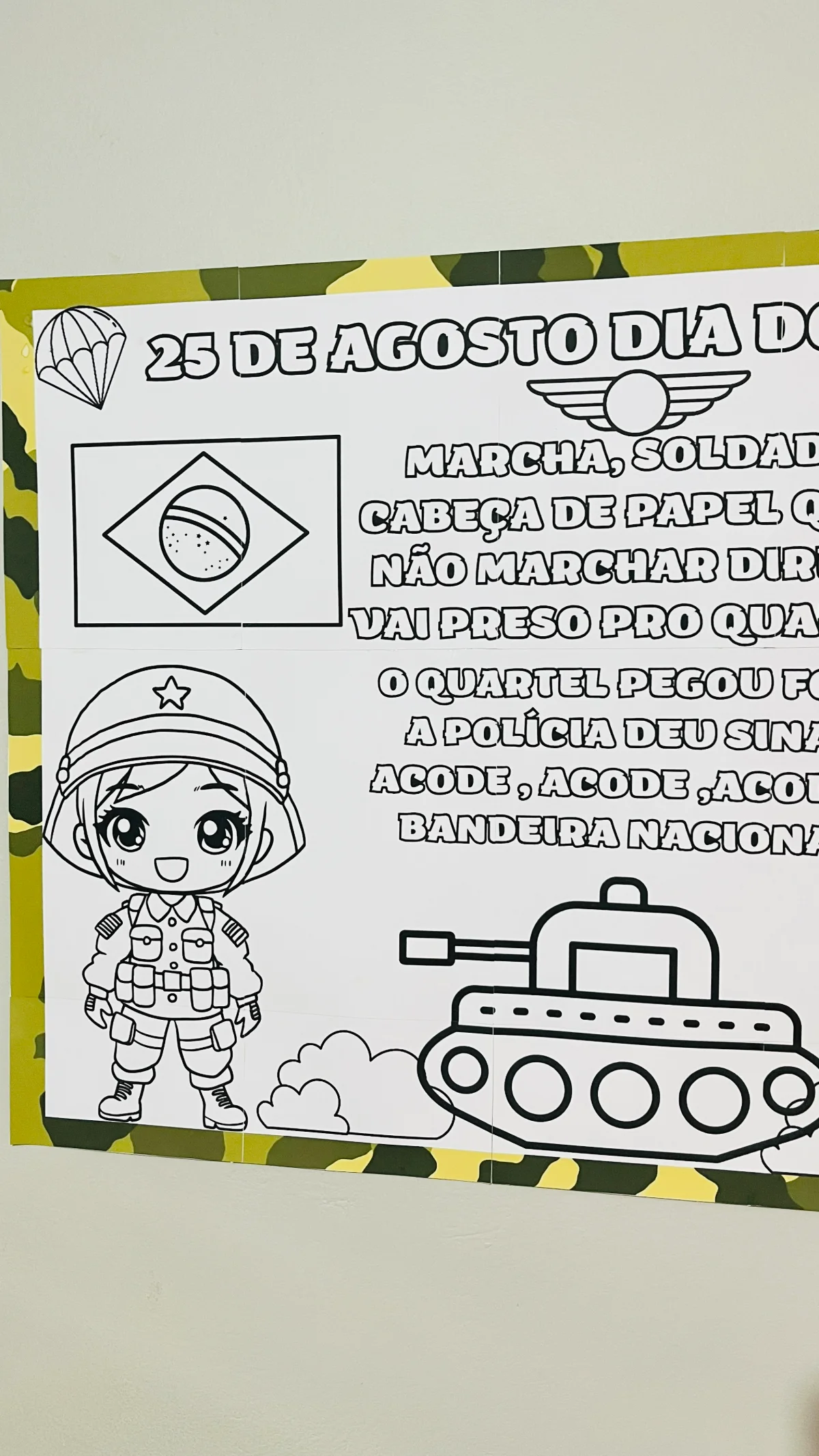 Imagem da galeria 3 de Painel dia do soldado para colorir – PDF para Imprimir
