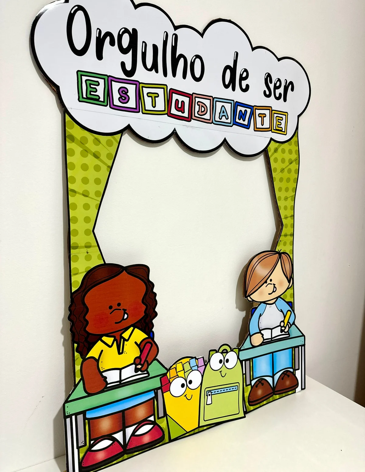 Imagem da galeria 2 de Moldura para Foto – Dia do Estudante – PDF para Imprimir