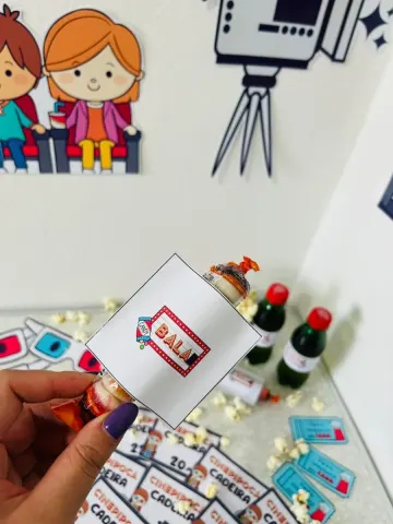 Capa do material: CINE PIPOCA — KIT TEMÁTICO PARA UM CINEMINHA ESPECIAL